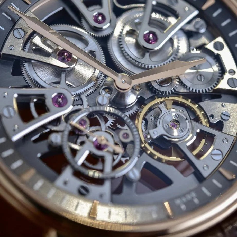 Arnold & Son Nebula 41.5mm Rotgold – skelettiertes Zifferblatt Detail