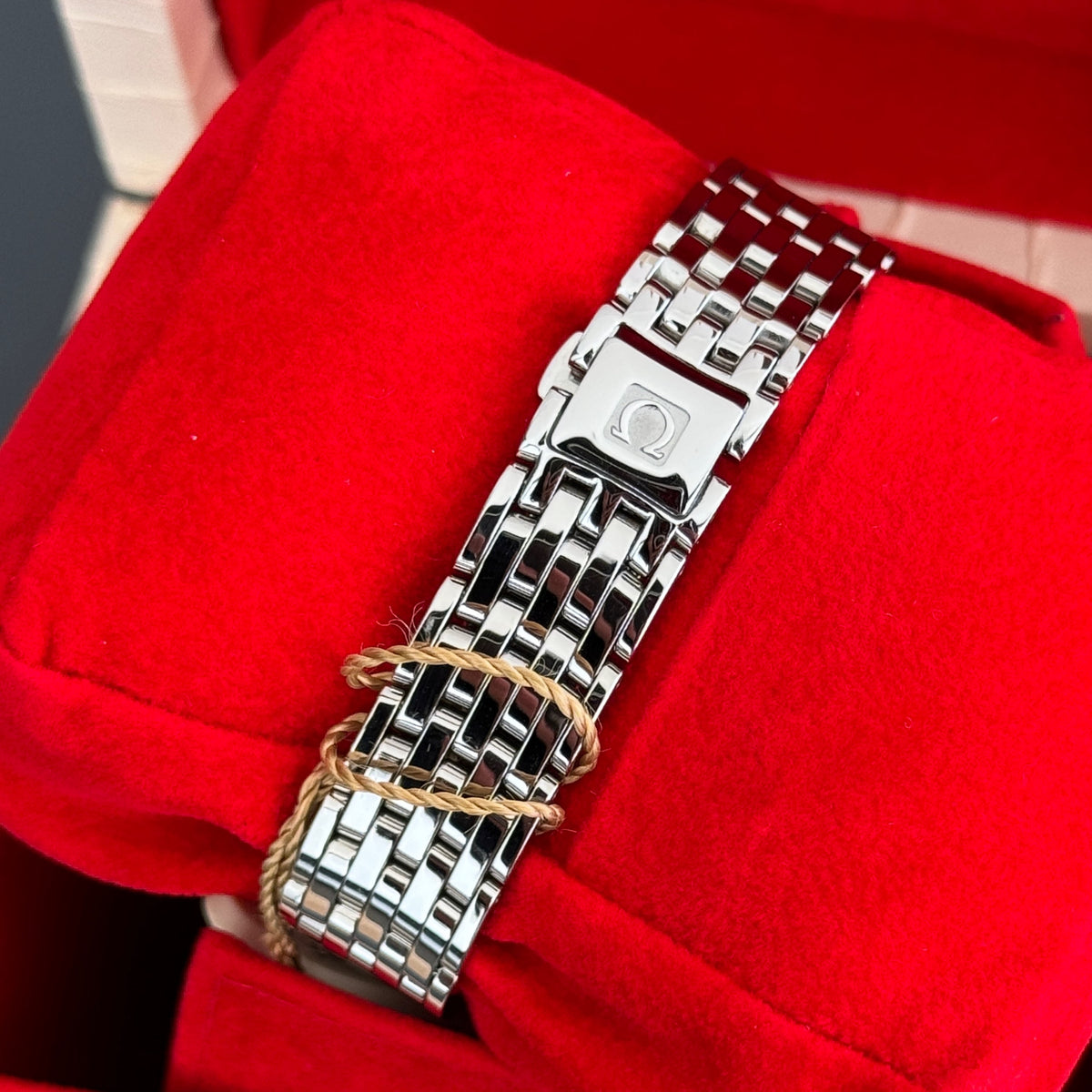 Omega De Ville Prestige 424.15.27.60.52.001