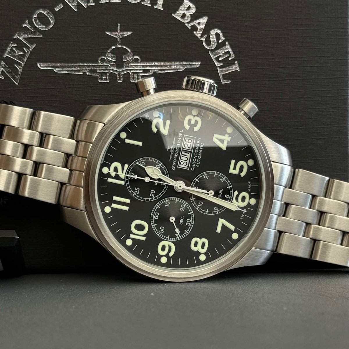 Zeno Watch Oversized Pilot Chronograph Day-Date