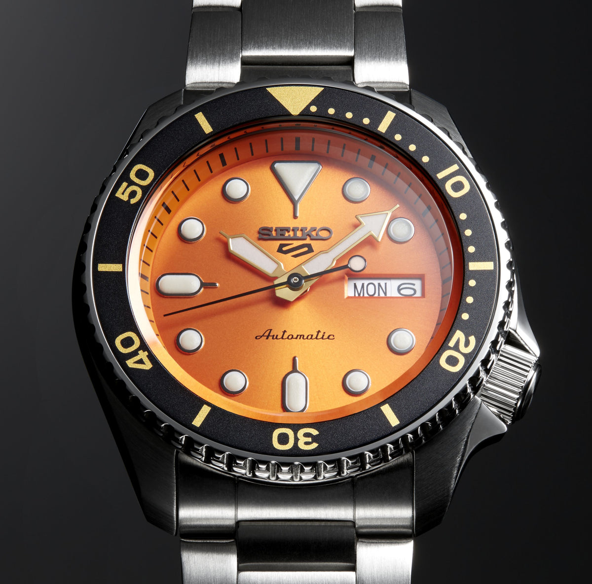 Seiko 5 Sports Automatik Day-Date