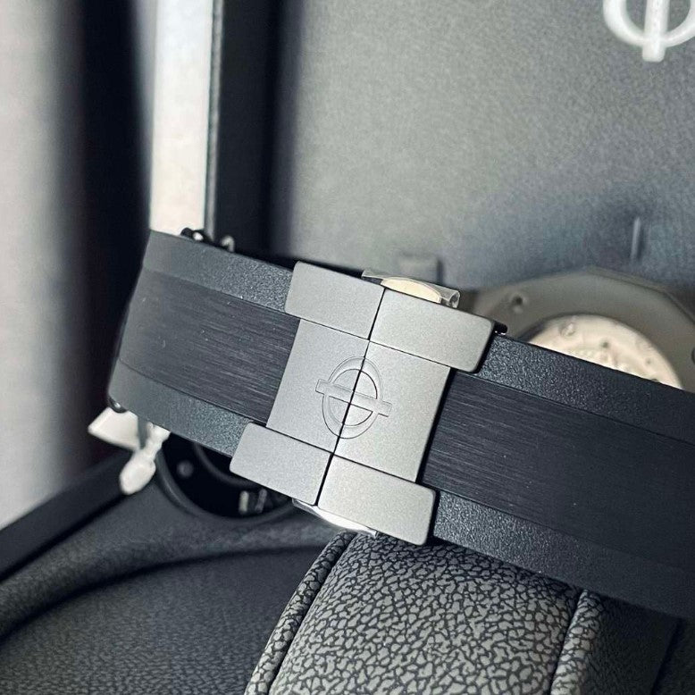 Baume & Mercier Riviera