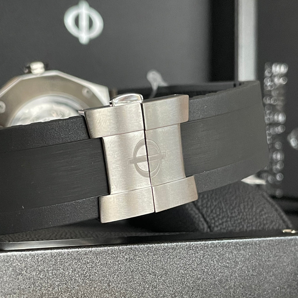 Baume & Mercier Riviera