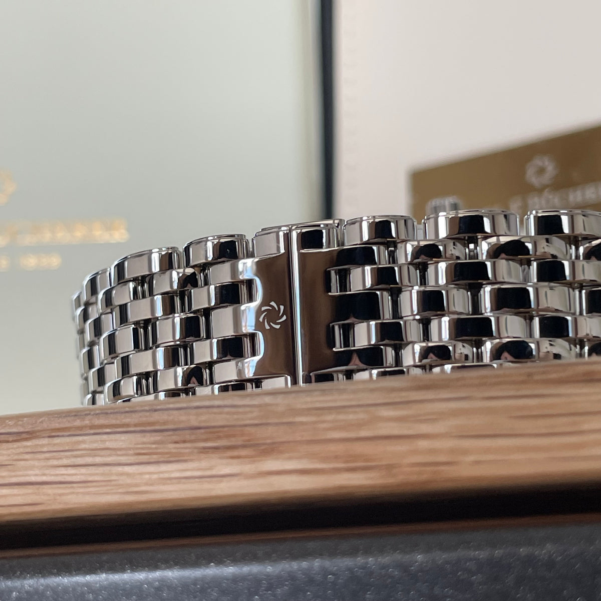 Carl F. Bucherer Adamavi