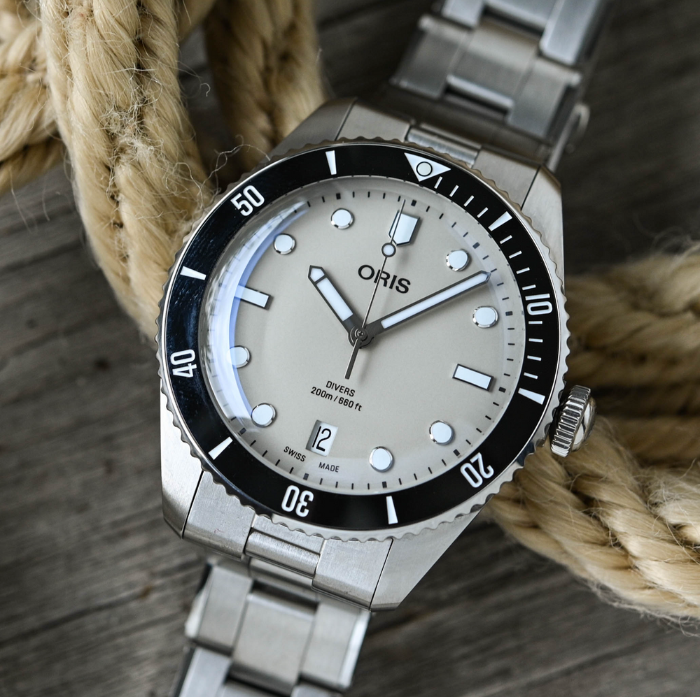 Oris Divers Date 39mm Beige
