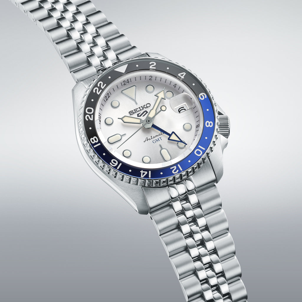 Seiko 5 Sports GMT Silver Cloud SKX Re-Interpretation